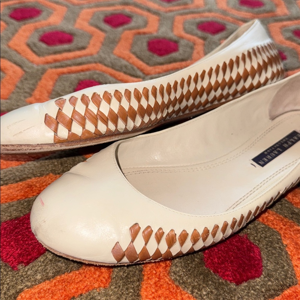 MAKE OFFER! Ralph Lauren Cream Leather Ballet Flats with Tan Woven Trim 7.5US B